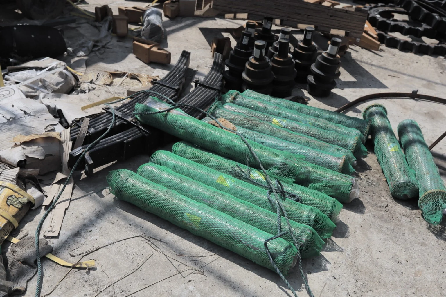 Hydraulic parts & fittings
